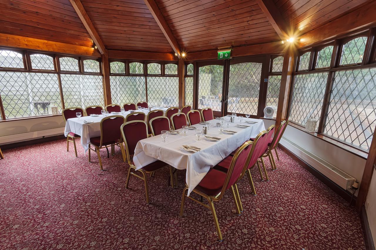 Chester Beatty Inn Ashford Экстерьер фото